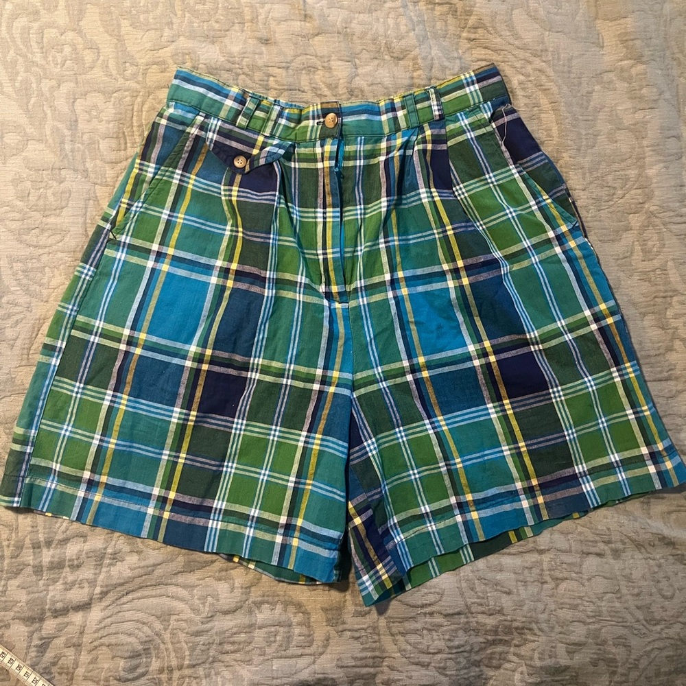 Vintage 90s plaid shorts